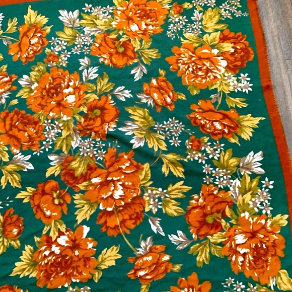 Scarf - Picture 5 of 6